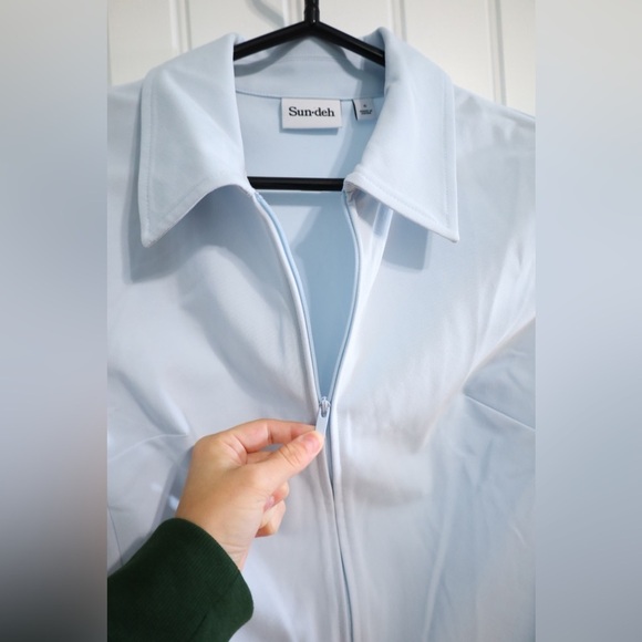 NWT Aritzia Sunday Best Alice Cropped Polo T-Shirt Fluid Blue Size 6 - Picture 9 of 13